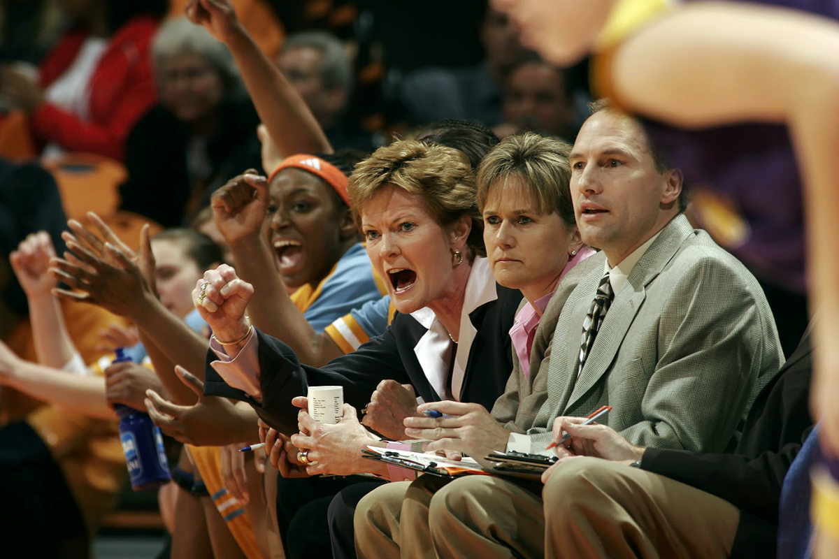 2005-0320-Pat-Summitt-017012670.jpg